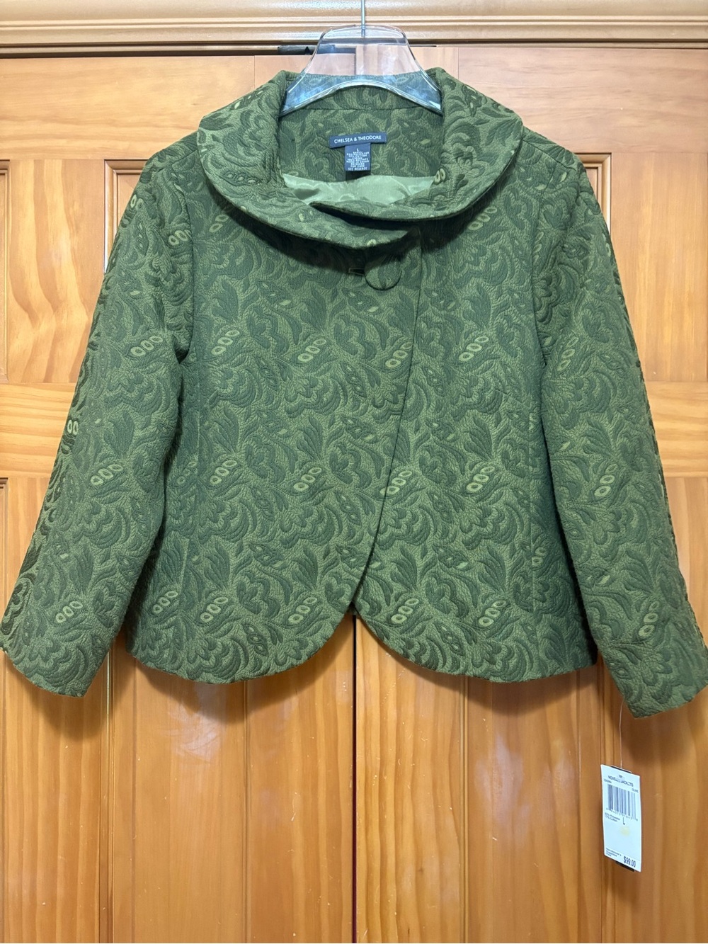 Chelsea & Theodore Olive Green Textured Cropped Blazer Size Large NWT